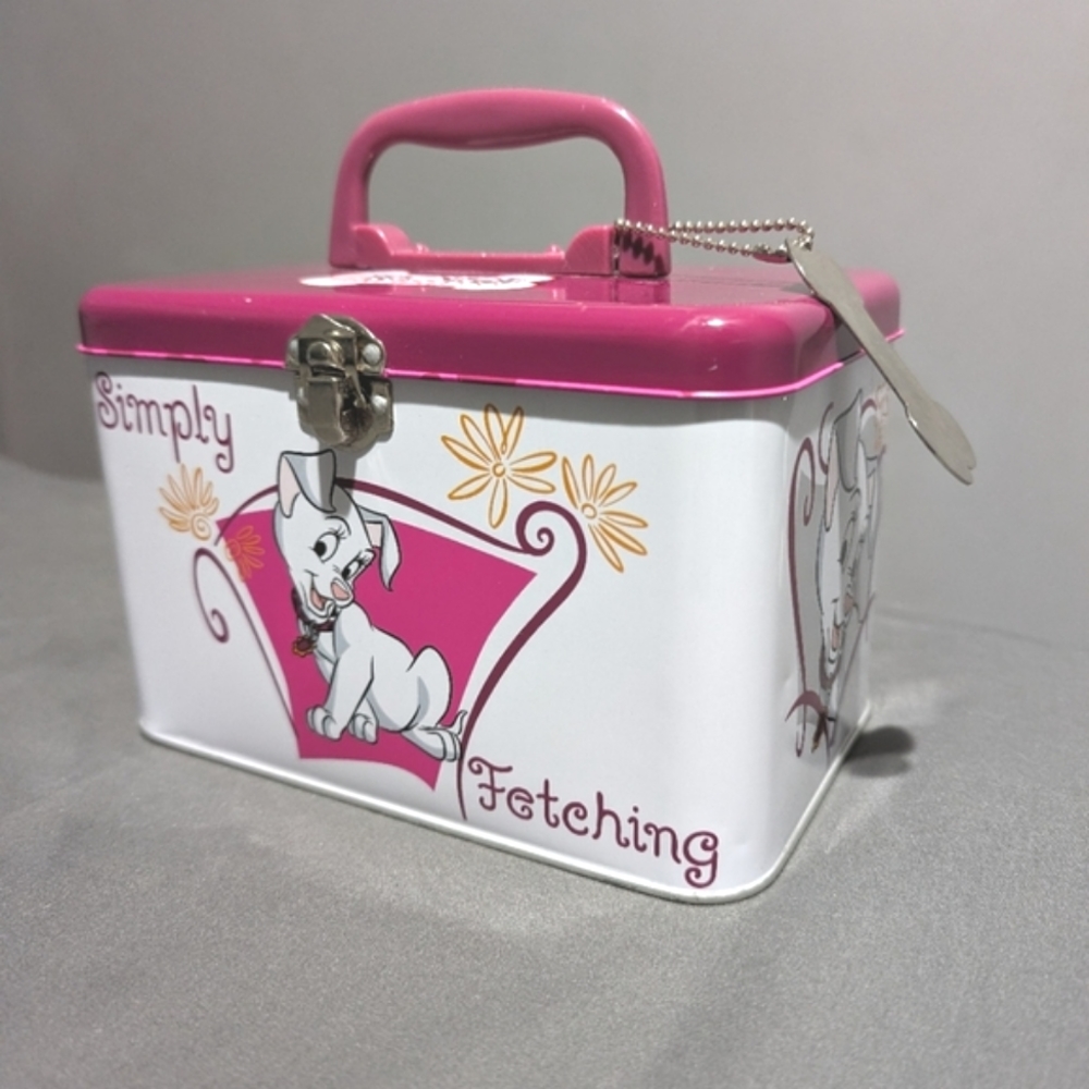 *Rare* Vintage Disney 102 Dalmatian Oddball make up tin